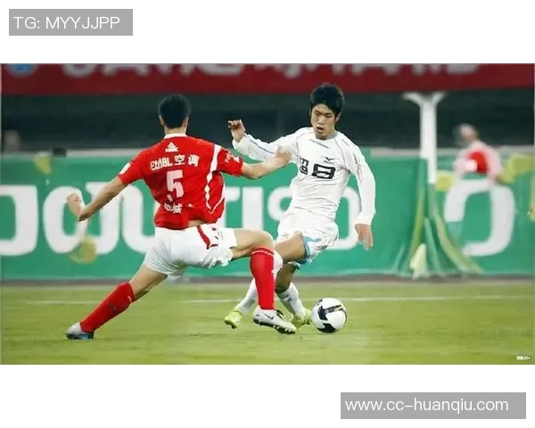 崇明六虎之一吕文君退役后执教海港四度夺中超冠军